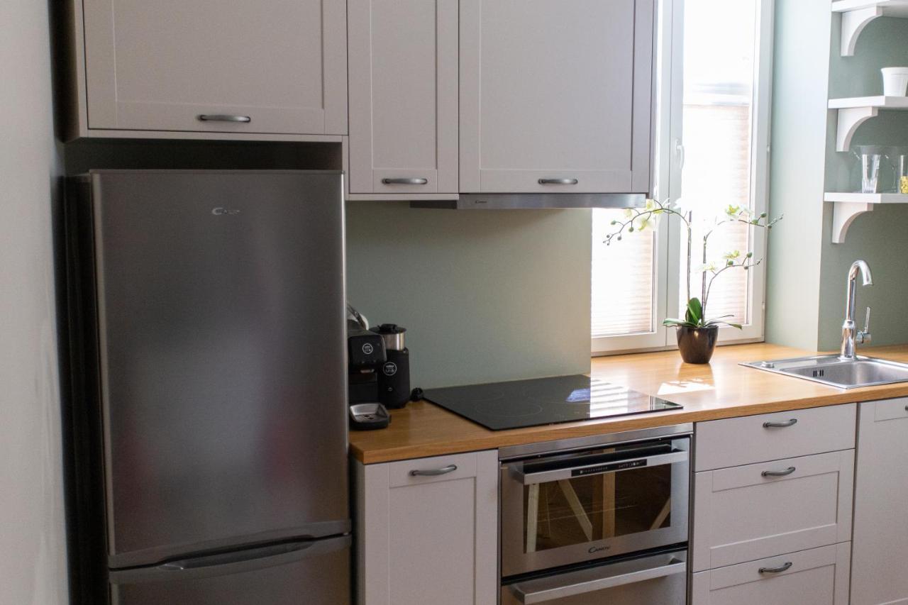 Silbernagel Apartment Курессааре Екстер'єр фото